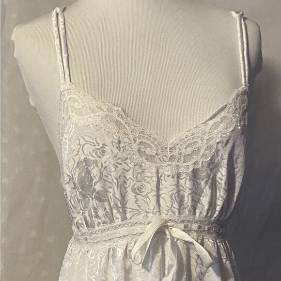 SOLD - Picture 10 of 14